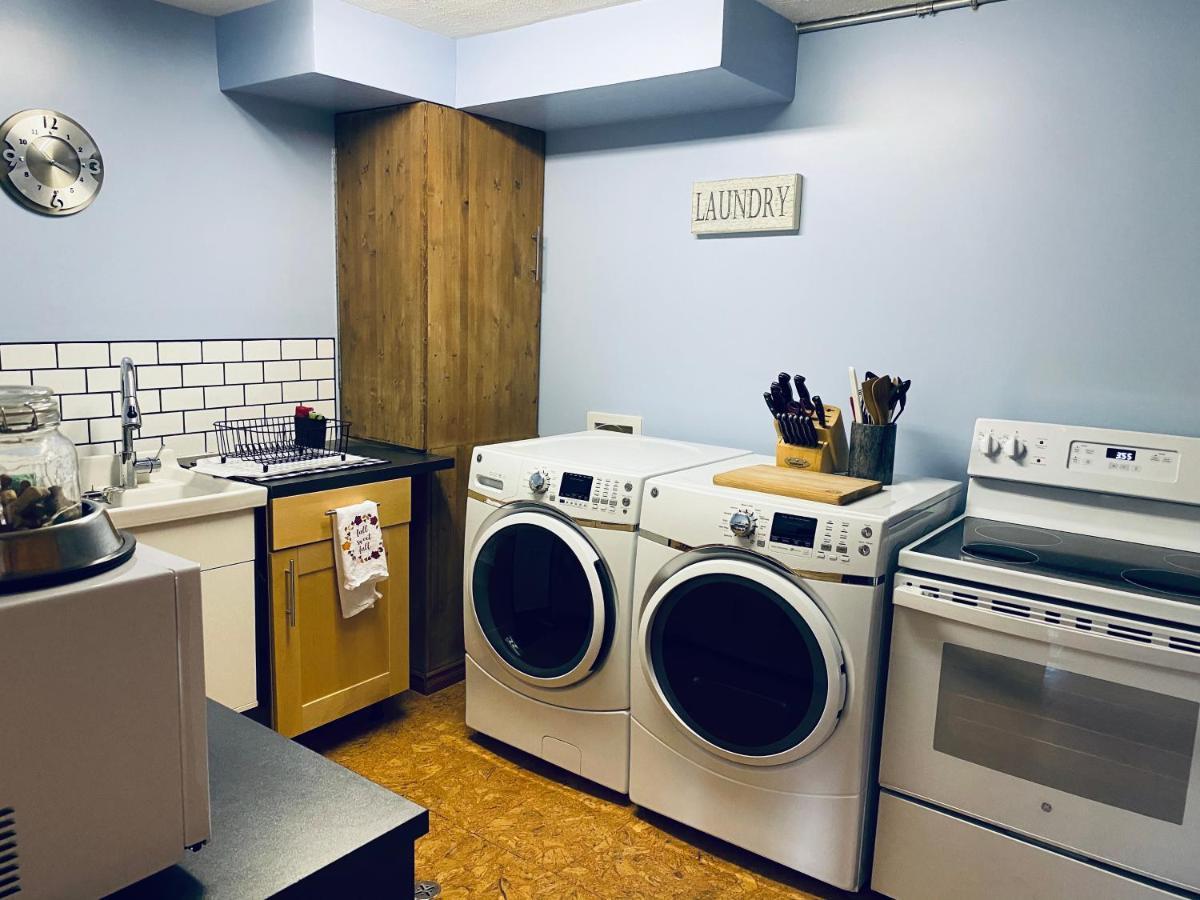 Journey'S End - 2 Bed 1 Bath Suite ゴールデン エクステリア 写真